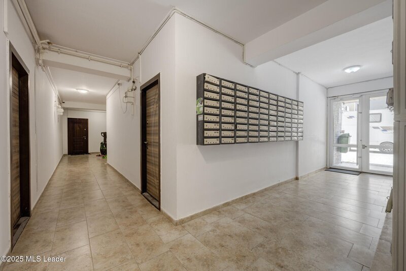 Bragadiru, apartament unic cu etaj, baie matrimoniala si balcon generos